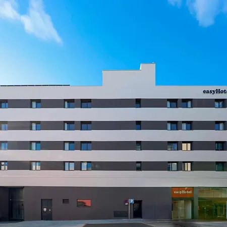 Easyhotel Madrid Alcala-2
