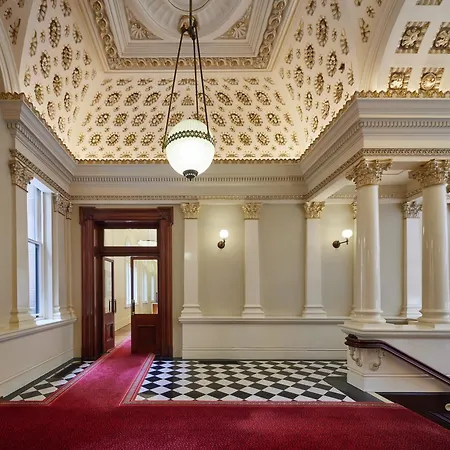 The Fullerton Hotel Sydney-3