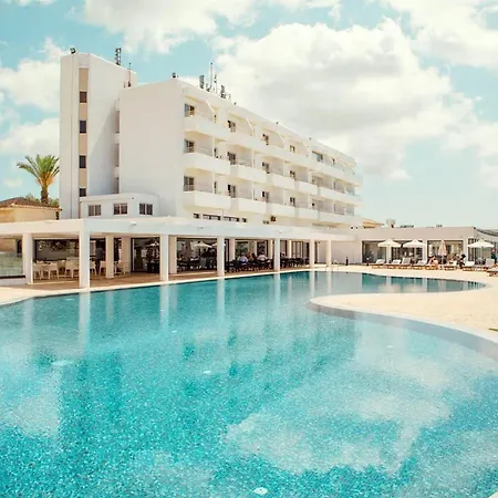 Piere - Anne Beach Hotel-2