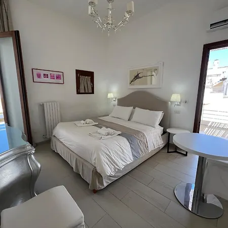 Elamar Rooms & Apartment-2