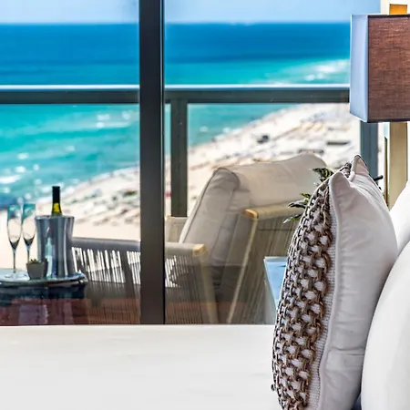 W South Beach Private Luxury Suites-2