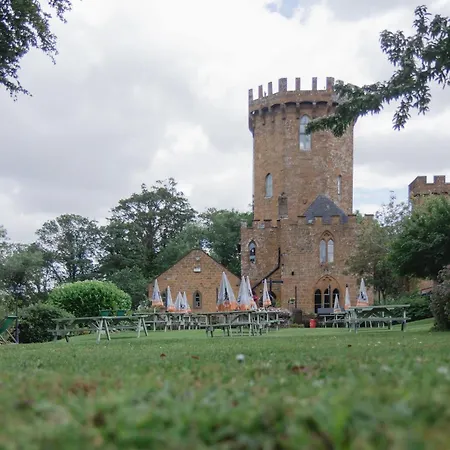Castle At Edgehill-3