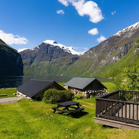 Geirangerfjorden Feriesenter-3
