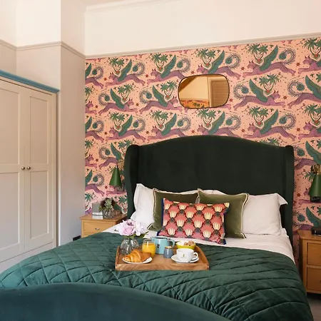 Harington'S Boutique Hotel-3