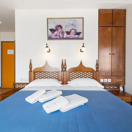 Belmondo Hotel-2