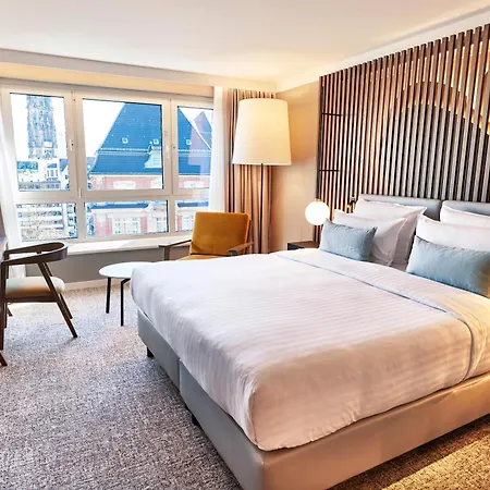 Steigenberger Hotel Hamburg-2