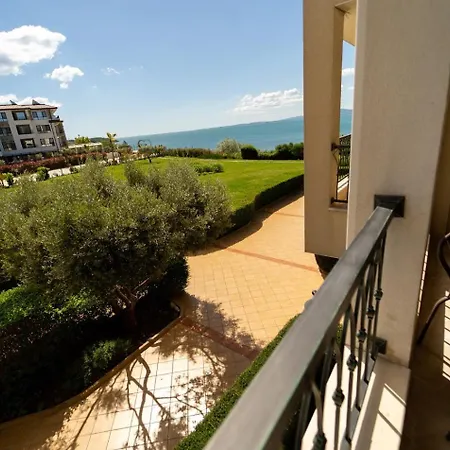 Burgas Beach Resort Apartments-2