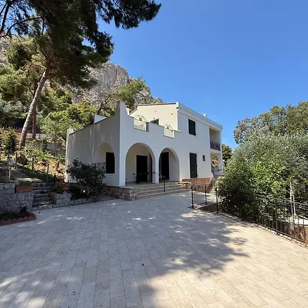 Villa Rubino Mondello Guest house - By Rentalbeb Italy-2