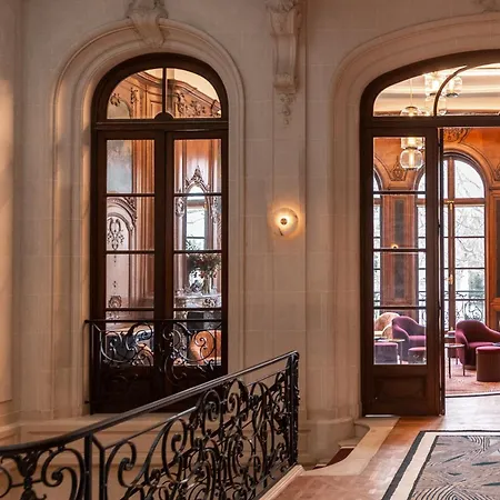 Faubourg 21 - The Leading Hotels Of The World-3