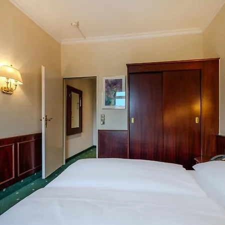 Ringhotel Seehof-2