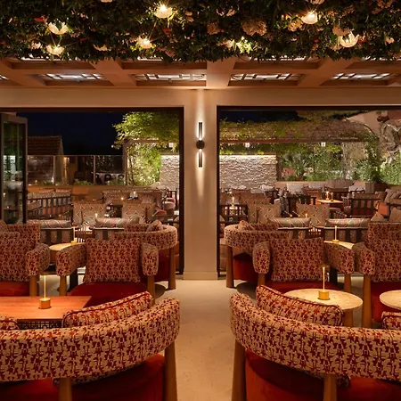 Hotel Byblos Saint-Tropez-3