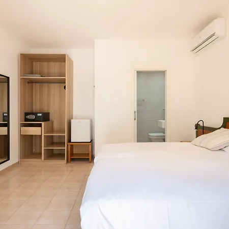 Flor Amistad Hostal-2