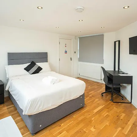 Se10 House-2