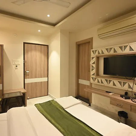 Hotel Saffron-2