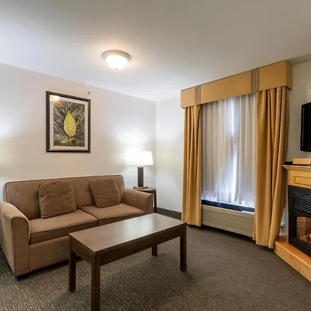 Ramada Golden-2