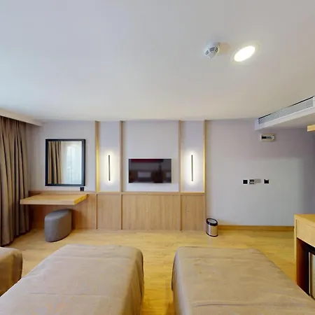 Istanbul River Hotel-3