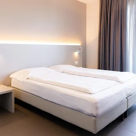 Hotel Paradiso-2