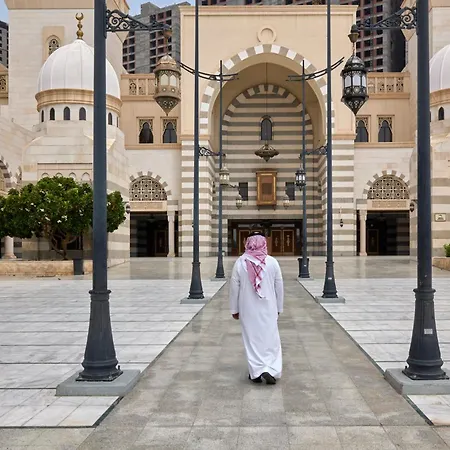 Voco Makkah An Ihg Hotel-2