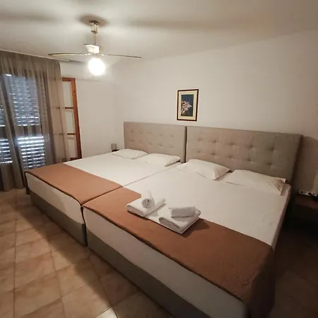 Eliza Skiathos-2
