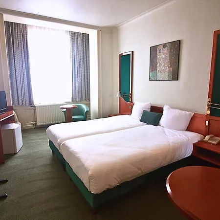 Hotel Le Dome-3