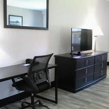 La Quinta Inn By Wyndham Cocoa Beach-Port Canaveral-2