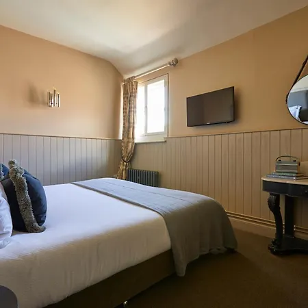 The White Hart-2
