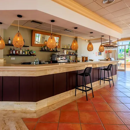Nuramar Aparthotel-3