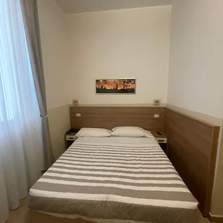 Hotel Montecarlo-3