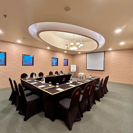 Sunlake Waterfront Resort & Convention-3