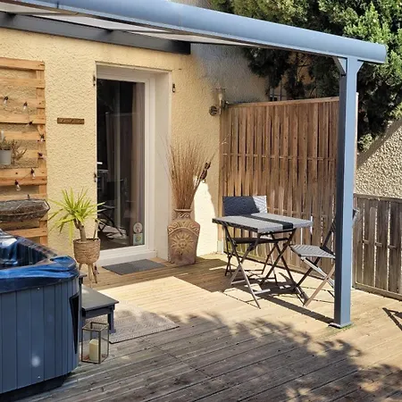 15' Cité de Carcassonne, chambre au calme, petit-déjeuner et jacuzzi en supplément-3