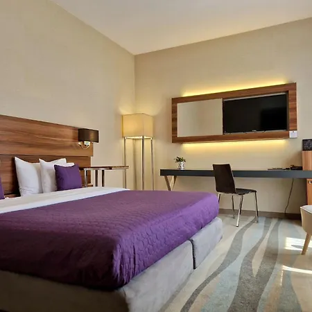 Warsaw Plaza Hotel-2