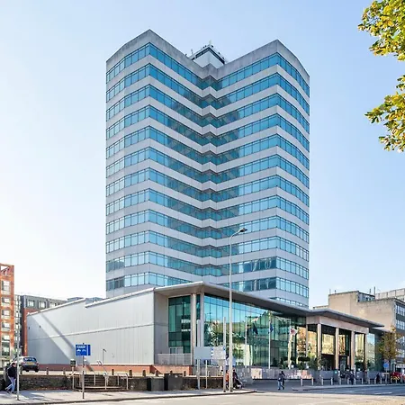 Holland House Hotel Cardiff By Sunday-3