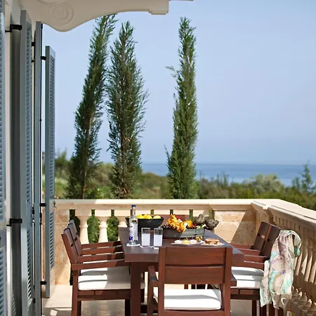 Anassa-3