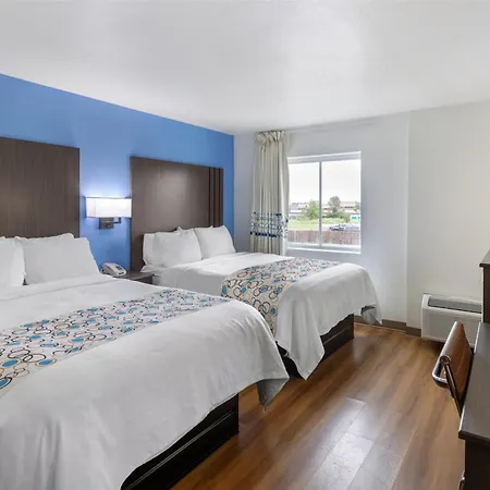 Surestay Plus Hotel By Best Western Niagara Falls East-2