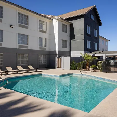 Garner Hotel Phoenix Northwest - Surprise By Ihg-2
