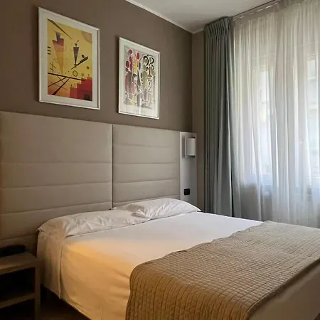 Hotel Parma-2