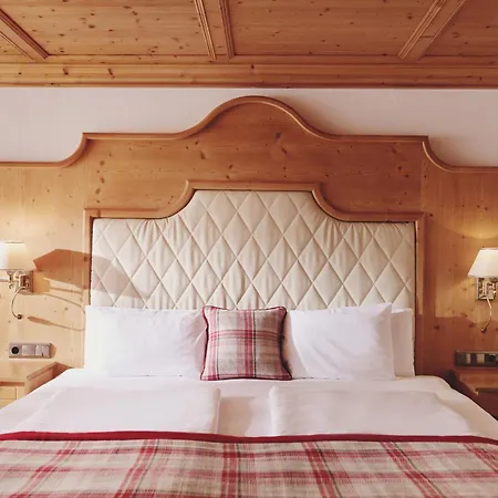 Burg Hotel Lech Am Arlberg-3