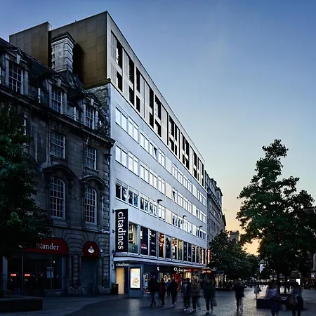 Citadines City Centre Liverpool-3