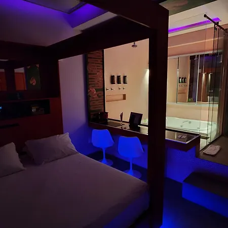 Lush Motel Ipiranga (Adults Only)-2