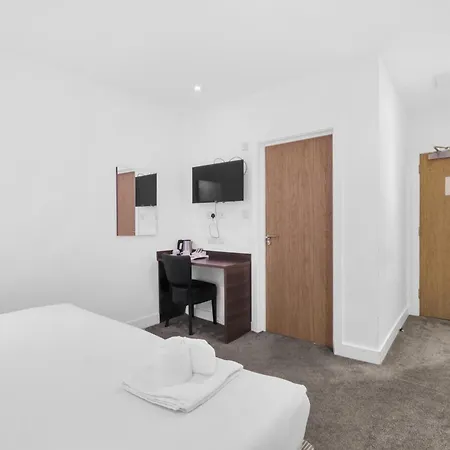 Signature Hotel London-2