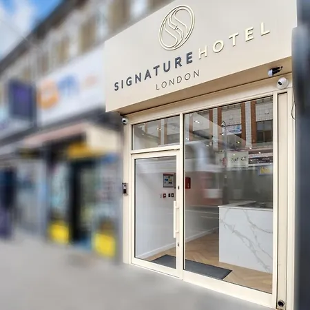 Signature Hotel London-2