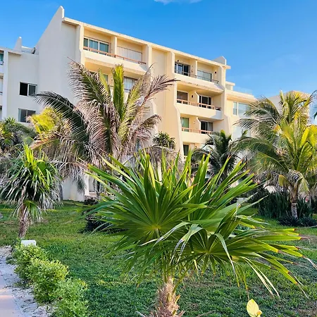 Solymar Beach Condominium-3
