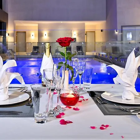 Clarion Hotel Jeddah Airport-3