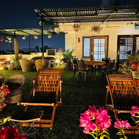Alibaba'S Indiana Homestay-3