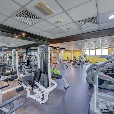 Howard Johnson Plaza By Wyndham Dubai Deira-3