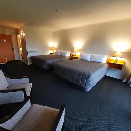 Mackenzie Country Hotel-3