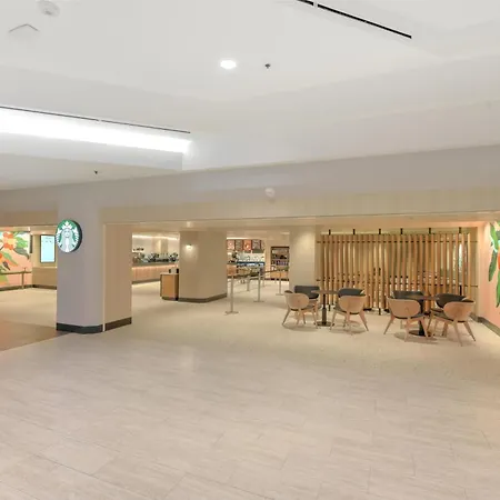Hilton Anaheim-2