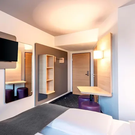 B&B Hotel Regensburg-City-3