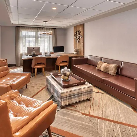 Four Points By Sheraton Barrie-3
