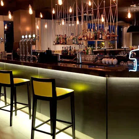 Crowne Plaza Chester By Ihg-2